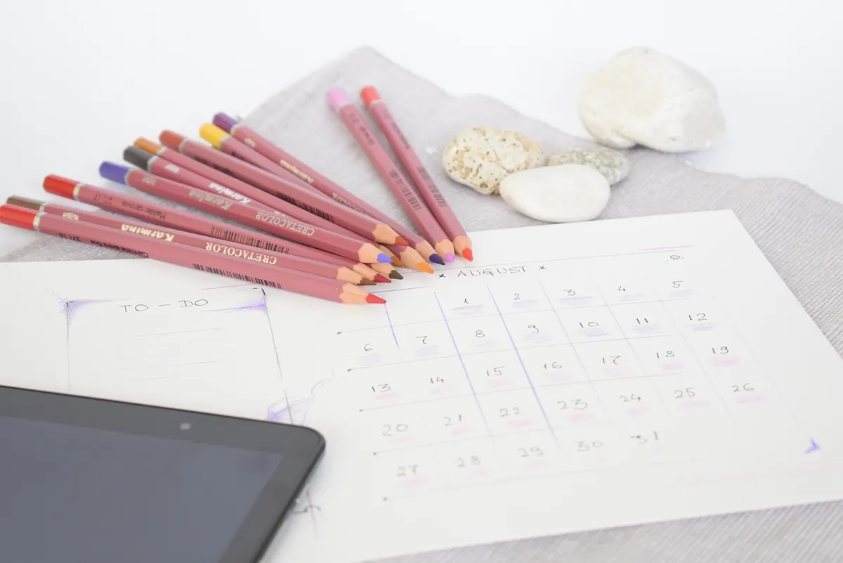 Starting a Creative Portfolio from Scratch: A 30-Day Plan